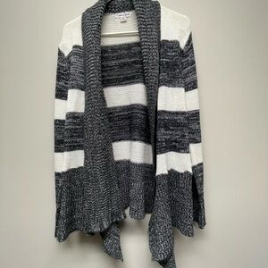 Women's Black and White Striped Sweater
